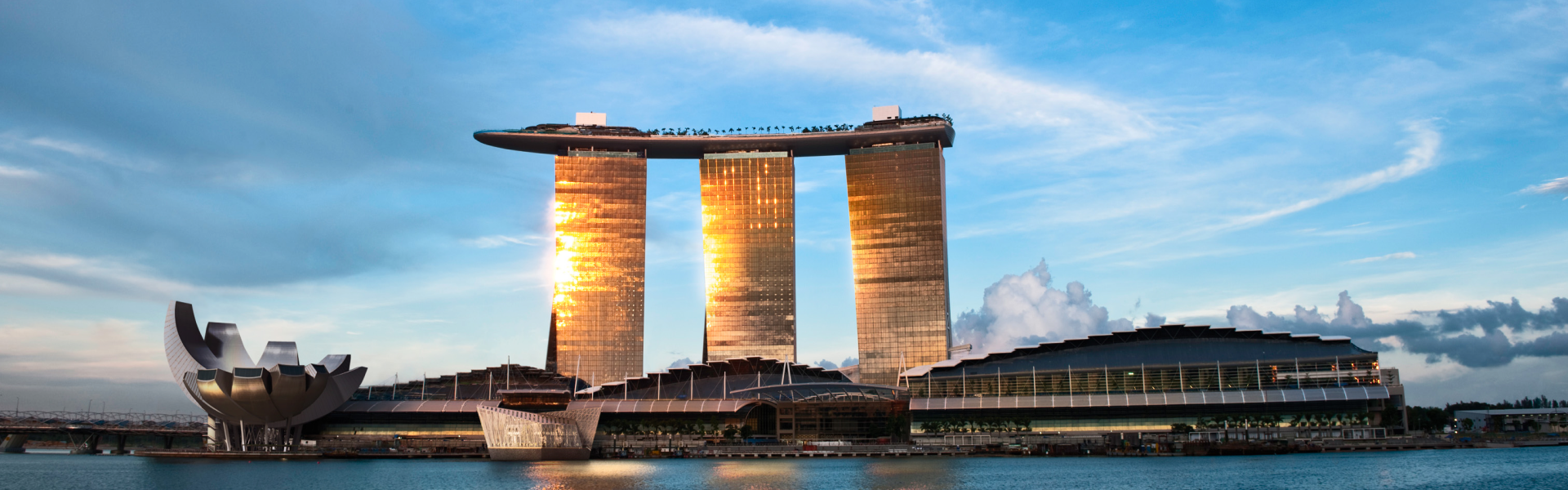 AG老哥俱乐部-老哥必备的交流社区